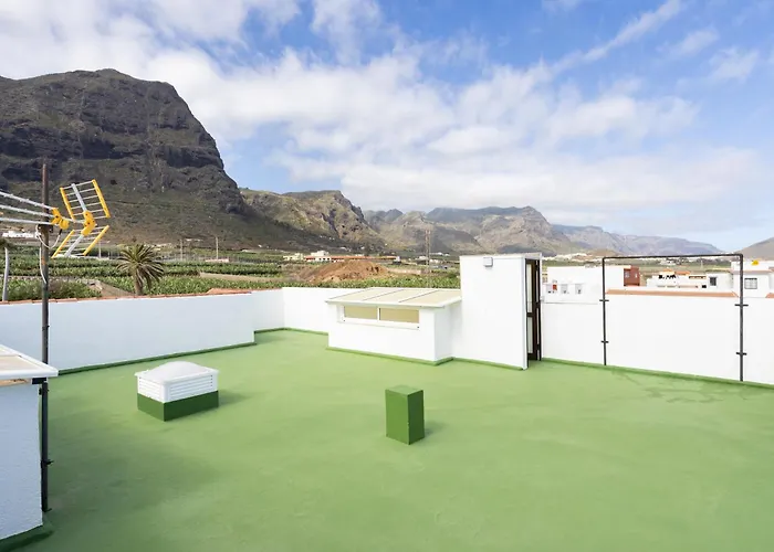 Live La Caleta Monteverde 1 Caleta de Interián